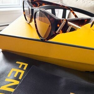 Fendi Brown Patterned Sunglasses